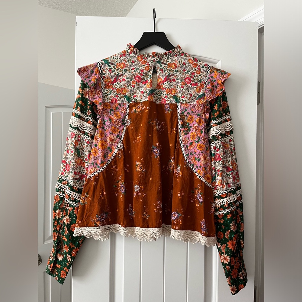FARM Rio Multi-Print Floral Ruffled Peasant Blouse - Picture 6 of 11